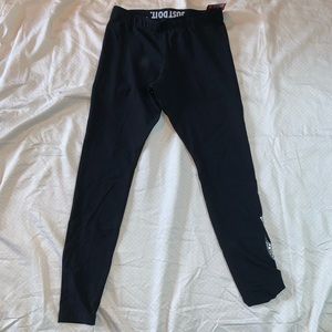 Brand new Nike leggings
